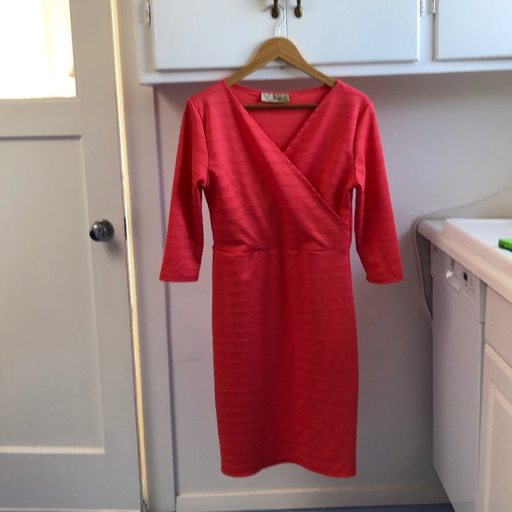 REDUCED! Very pretty Hybrid & Co. coral pink dress
